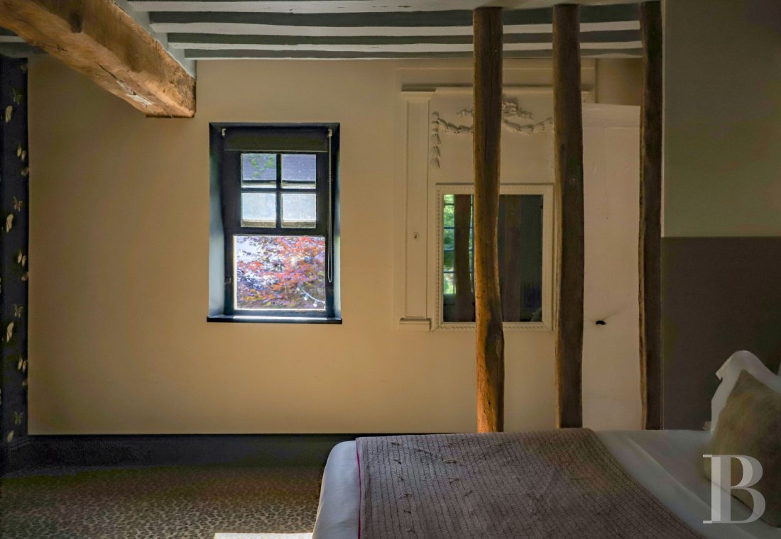 A former tithe barn in Giverny, the birthplace of Impressionism, that hosted painters and artists  - photo  n°15